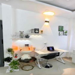 Cần Pass phòng gấp T5 vào ở ngay