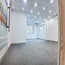 Cho thuê văn phòng 55m2 lầu cao view thoáng 225 Nguyễn Xí, Bình Thạnh