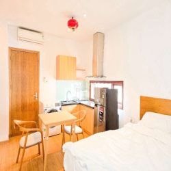 Cho thuê căn hộ studio 25m2 - gần biển