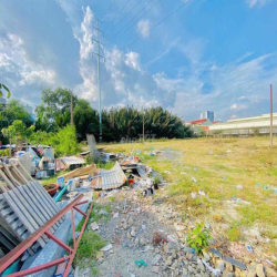 CHO THUÊ ĐẤT TRỐNG 1000M2 GẦN TRUNG TÂM LOTTE MARRT Q7