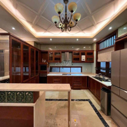 CHO THUÊ BIỆT THỰ SADECO VEN SÔNG ĐẦY ĐỦ TIỆN ÍCH TRONG NHÀ GIÁ TỐT