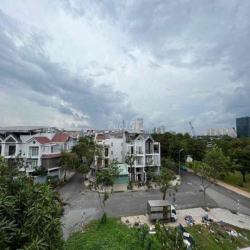 CHO THUÊ BIỆT THỰ SADECO VEN SÔNG ĐẦY ĐỦ TIỆN ÍCH TRONG NHÀ GIÁ TỐT