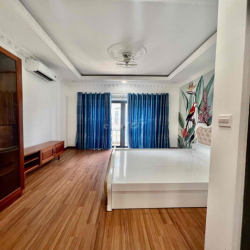 Cho Thuê Nhà Senturia Vườn Lài DT 300M2 1Trệt 2Lầu 3Pn 4Wc Bảo Vệ