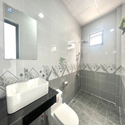 CHO THUÊ NHÀ NGUYÊN CĂN MỚI FULL NỘI THẤT BẮC NHA TRANG GIÁ 14 TRIỆU