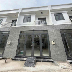 Nhà 4x15M - 2 phòng - 1 lầu hẻm ô tô