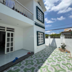 Nhà 2 mặt tiền đường Gò Chùa và Nhà Nghĩa 115m2