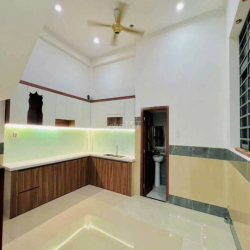 💥 cần cho thuê gấp 8t nhà trệt lầu 160m2 khu phố dân trí cao. 