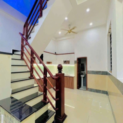 💥 cần cho thuê gấp 8t nhà trệt lầu 160m2 khu phố dân trí cao. 