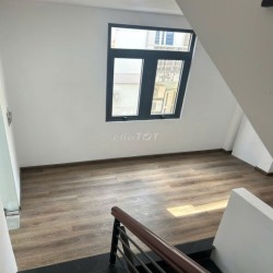 NHÀ MỚI XÂY SỬA - 343K Tô Hiến Thành, P13, Q10 - Ngang 6m - DTSD 500m2