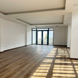 NHÀ MỚI XÂY SỬA - 343K Tô Hiến Thành, P13, Q10 - Ngang 6m - DTSD 500m2