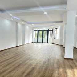 NHÀ MỚI XÂY SỬA - 343K Tô Hiến Thành, P13, Q10 - Ngang 6m - DTSD 500m2