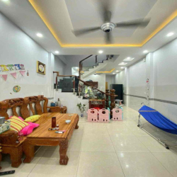 Nhà sạch sẽ khu an ninh đường 8m Nguyễn Duy Trinh