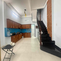 Cho Thuê Mặt 1 TRỆT 2 LẦU - MẶT TIỀN ĐƯỜNG - PHƯỚC LONG B Q9