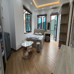 STUDIO FULL ĐỒ GẦN HỒ TÂY – KHÔNG GIAN THOÁNG SÁNG – VÀO Ở NGAY
