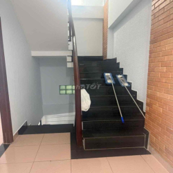 Cho Thuê Mặt 1 TRỆT 2 LẦU - MẶT TIỀN ĐƯỜNG - PHƯỚC LONG B Q9