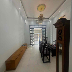 Cho Thuê Mặt 1 TRỆT 2 LẦU - MẶT TIỀN ĐƯỜNG - PHƯỚC LONG B Q9