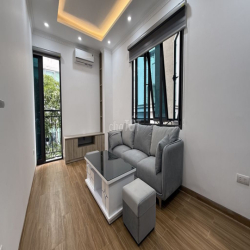 STUDIO FULL ĐỒ GẦN HỒ TÂY – KHÔNG GIAN THOÁNG SÁNG – VÀO Ở NGAY