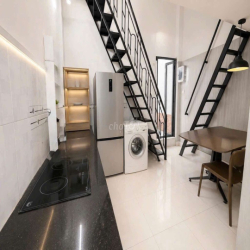 NHÀ MỚI CHO THUÊ 1 TRỆT 1 LẦU, DT 5×12 CÓ 2PN,2WC.FULL NỘI THẤT.HẺM 7M