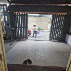 mặt tiền đường xe tải thông 