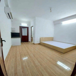 phòng khép kín đh,nl,giường,tủ 2,2tr -2.5tr-3,3tr số 113/23 yên hòa