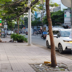 Ann share nguyên tầng 1 cho nữ ko nuôi pet, giá 4,5tr