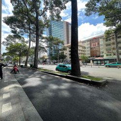📌 CHO THUÊ LẦU 1 - TRẦN HƯNG ĐẠO QUẬN 1