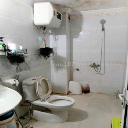 Cho thuê phòng ở tầng 4 giá rẻ