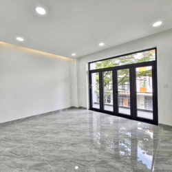 nhà 1 trệt 2 lầu kế VSIP 1, đường 22/12 đường 7m đậu ô tô ok