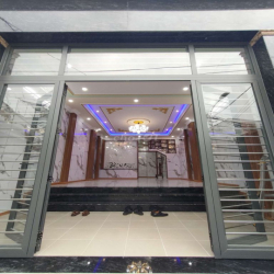 3 Lầu Mặt tiền Bùi Tư Toàn ngang 5mx18m