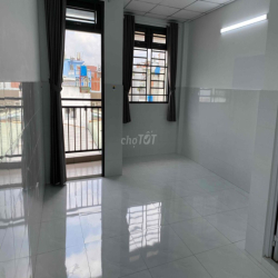 Phòng Cho Thuê đối diện PMP QT Q12