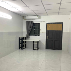 Phòng Cho Thuê đối diện PMP QT Q12