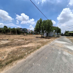 Cho THUÊ ĐẤT làm KHO, trạm sạc.. đ.Hùng Vương, Nhơn Trạch, Đồng Nai