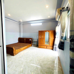 Cho Thuê Nhà Trệt Lầu Gốc 2 Mặt Tiền KDC CTY 8