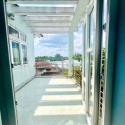 Cho Thuê Nhà Trệt Lầu Gốc 2 Mặt Tiền KDC CTY 8