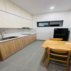 Căn hộ 1PN full nội thất cao cấp mới 100% - hướng ra đường Thanh Lương