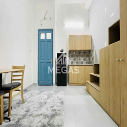 Căn Hộ Full nội thất - ban công ngay Luỹ Bán Bích