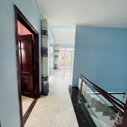 Cho Thuê Nhà Trệt Lầu Gốc 2 Mặt Tiền KDC CTY 8