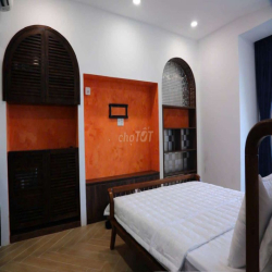 cho thuê chung cư aria 2PN full nội thất đẹp view biển sát biển 50m