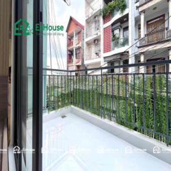 Free tìn nhà T6 - Mới xây full nội thất máy giặt riêng - có thang máy