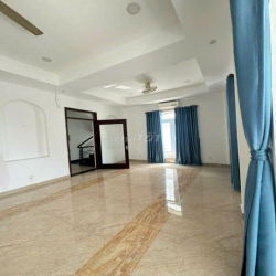 Văn phòng 30m2 MẶT TIỀN Dương Quảng Hàm – có cafe – 6.x triệu