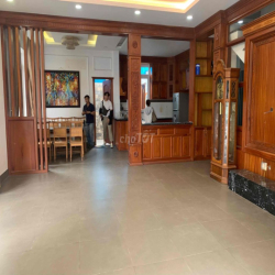 Cho thuê căn biệt thự Góc 2 Mặt tiền KDC Khang Điền, DT: 160m2/24 Tr