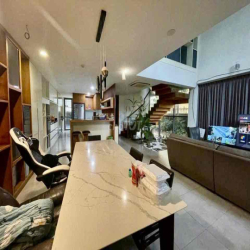 CHO THUÊ BIỆT THỰ 5 Phòng Ngủ - FULL NỘI THẤT- 60 Triệu