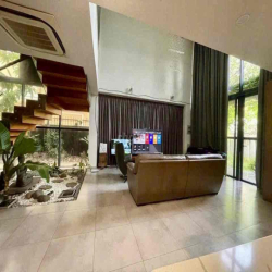 CHO THUÊ BIỆT THỰ 5 Phòng Ngủ - FULL NỘI THẤT- 60 Triệu