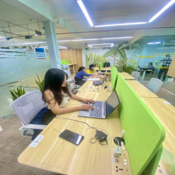 Cho thuê văn phòng, coworking space tại Bình Thạnh 1tr500/chỗ/tháng