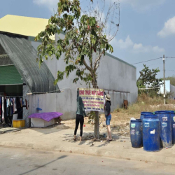 Cho thuê đất 3-5 năm 20x30m