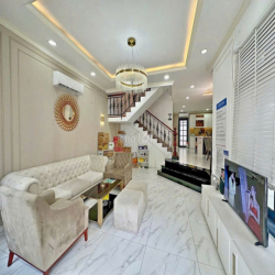 CHO THUÊ BIỆT THỰ ĐẸP 6 PHÒNG NGỦ TOILET RIÊNG, ĐƯỜNG NGUYỄN VĂN LINH 
