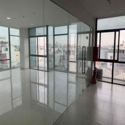 Cho Thuê Căn góc làm văn phòng tại chung cư La astoria