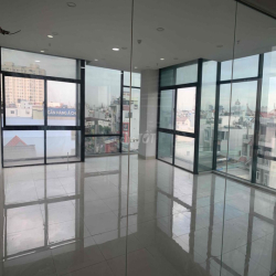 Cho Thuê Căn góc làm văn phòng tại chung cư La astoria