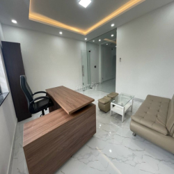Văn phòng 35m2 cityland phường 10 có thang máy