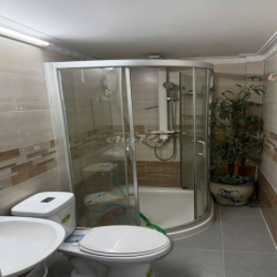 MT Ở VÀ KINH DOANH ONLE  DG 49 HIỆP BÌNH CHÁNH + 4PN.